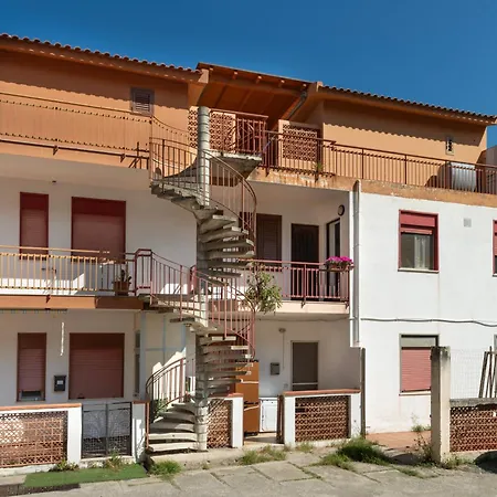 Casa Fronte Mare A San Saba 公寓 *