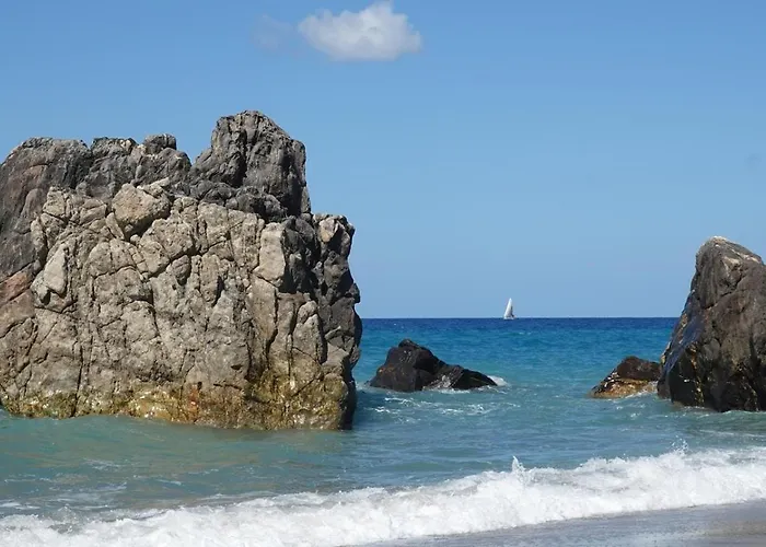 Casa Fronte Mare A San Saba 公寓 *