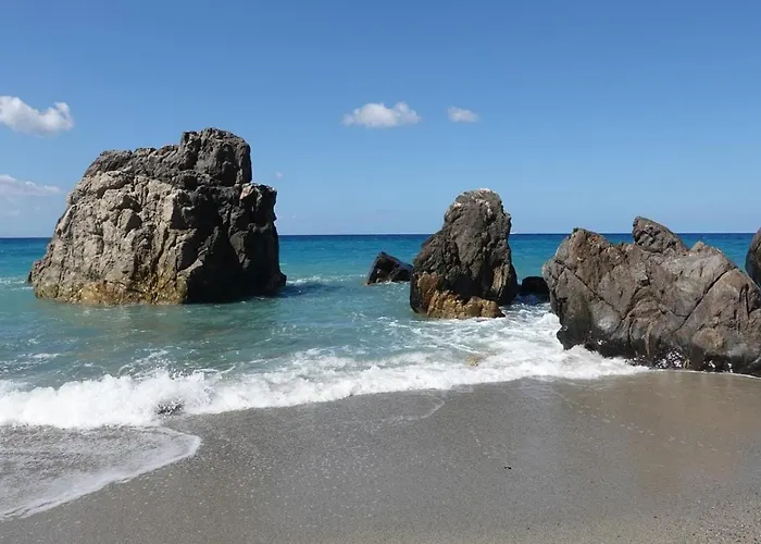 Casa Fronte Mare A San Saba 墨西拿